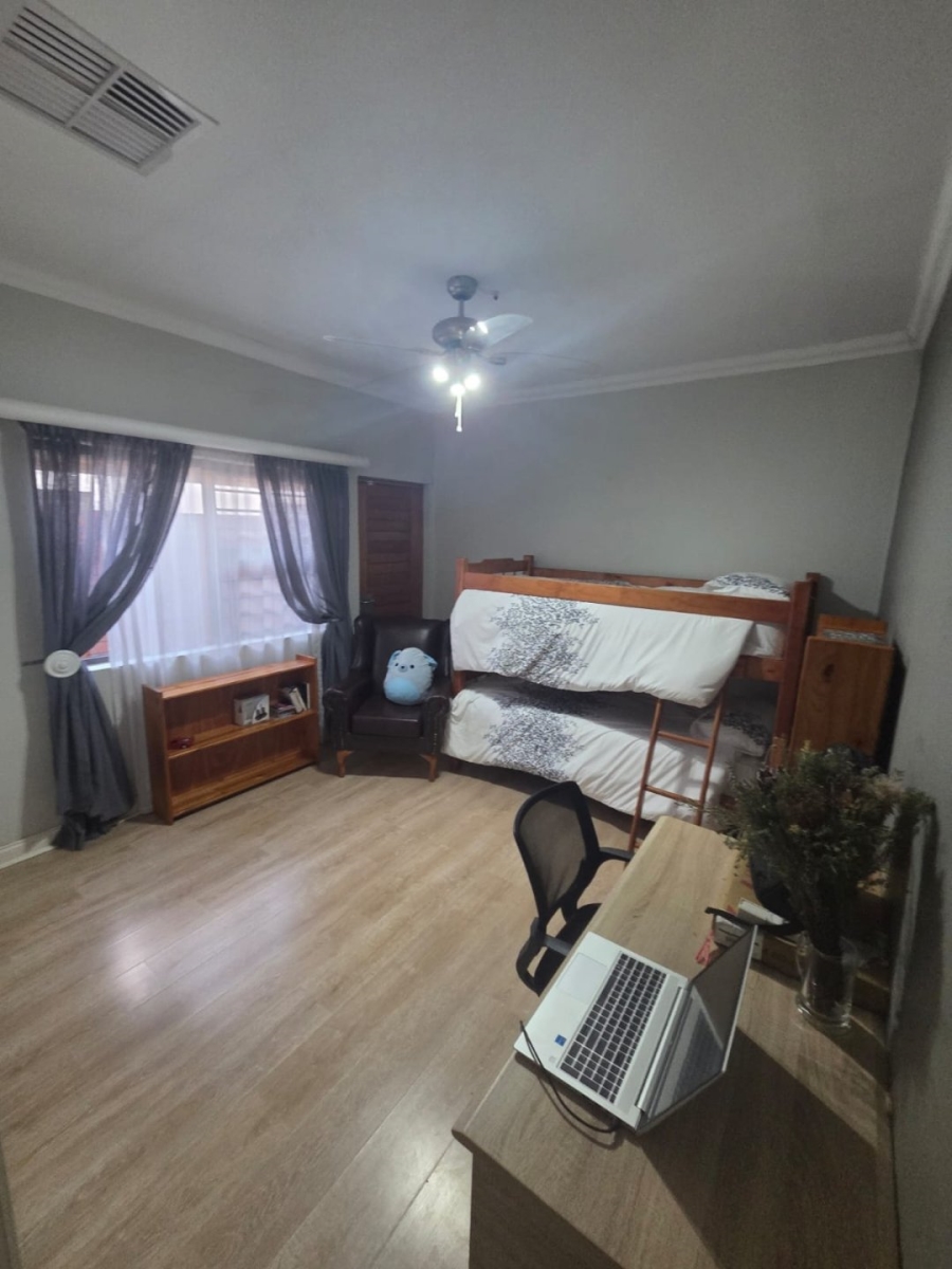 To Let 2 Bedroom Property for Rent in Hadison Park Northern Cape